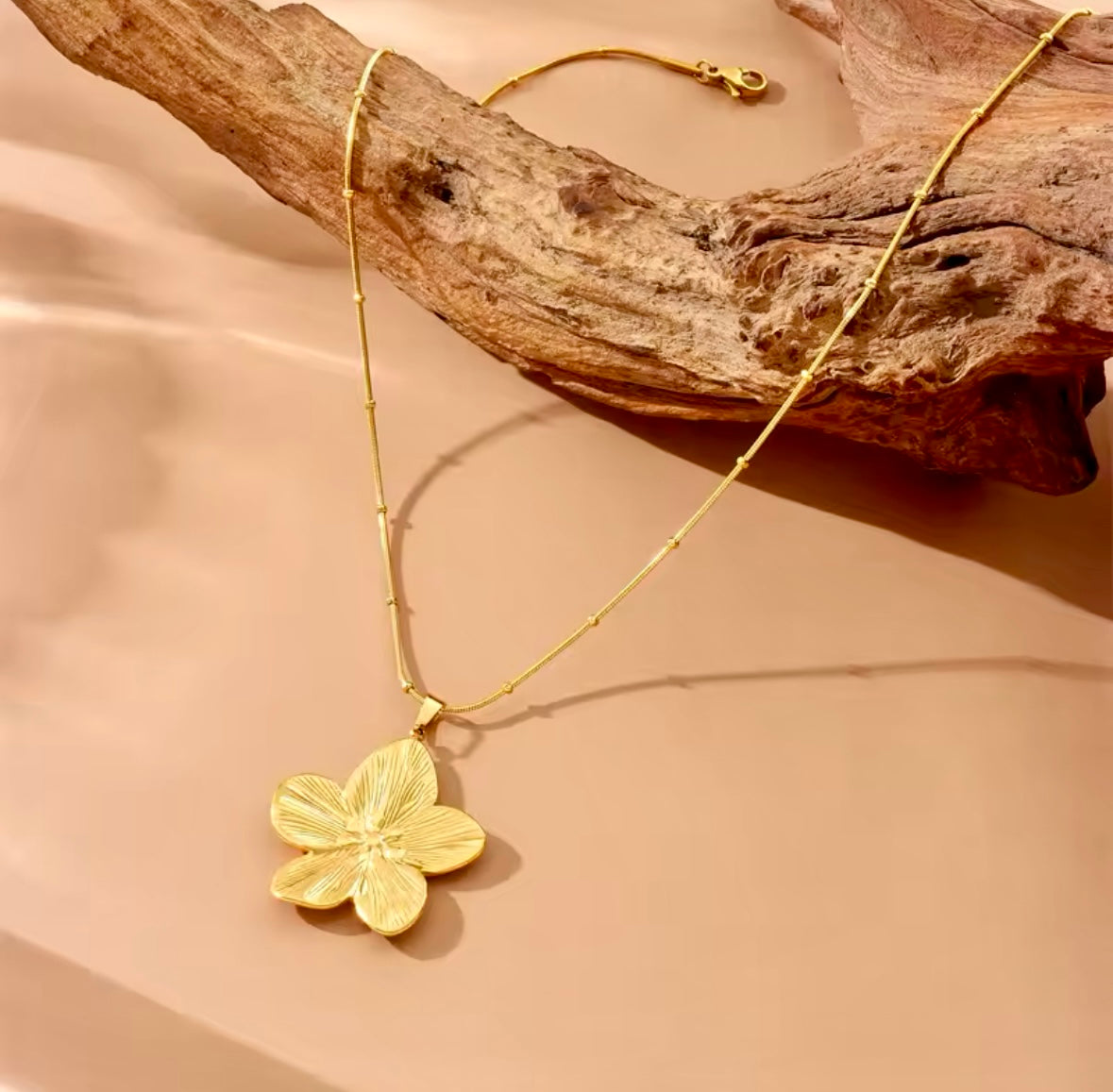 Flor de Aço
