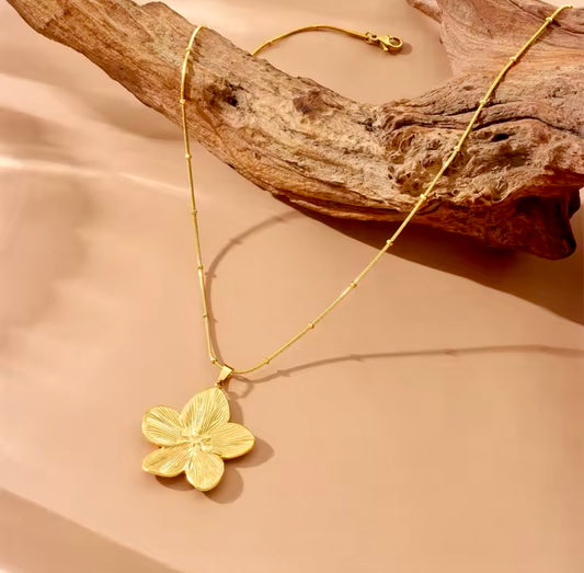Flor de Aço